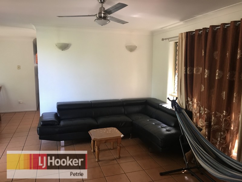 1196 Anzac Ave, Kallangur QLD 4503