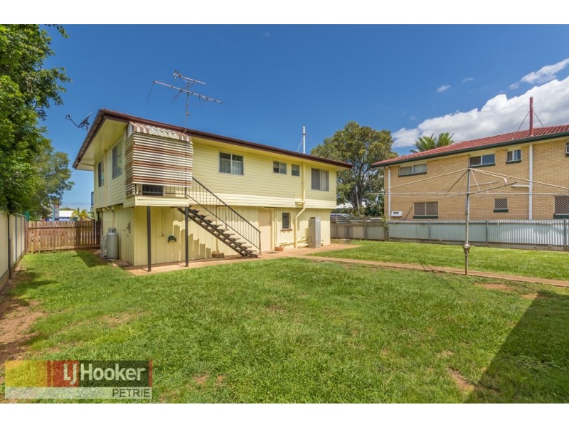 18 Sparkes Road, Bray Park QLD 4500