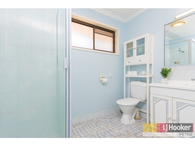 8 Ian Court, Kallangur QLD 4503