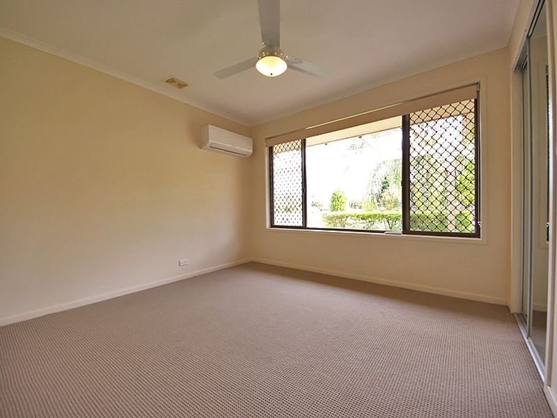 2 Colac Court, Petrie QLD 4502