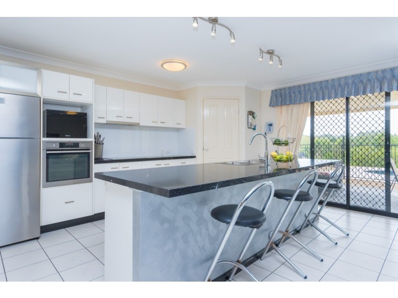 25 Inverpine Court, Petrie QLD 4502