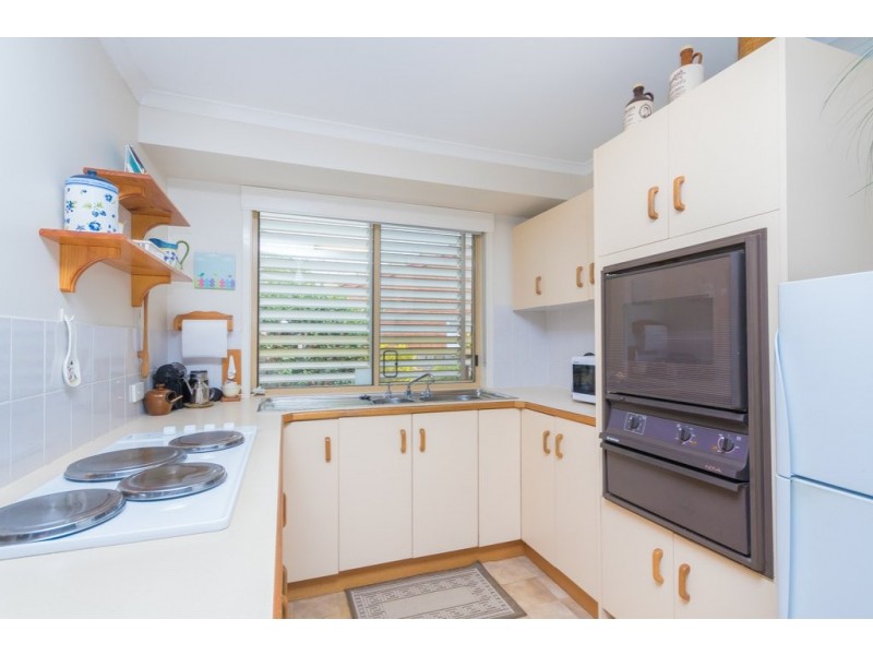 11 Oleron Terrace, Petrie QLD 4502