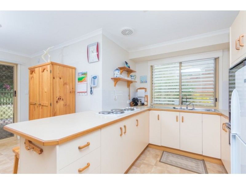 11 Oleron Terrace, Petrie QLD 4502