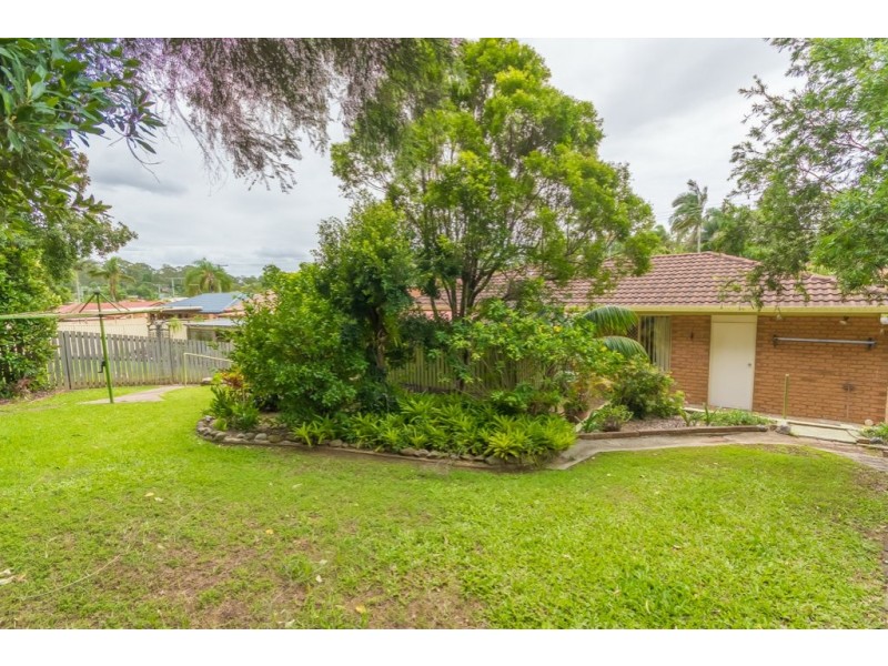11 Oleron Terrace, Petrie QLD 4502