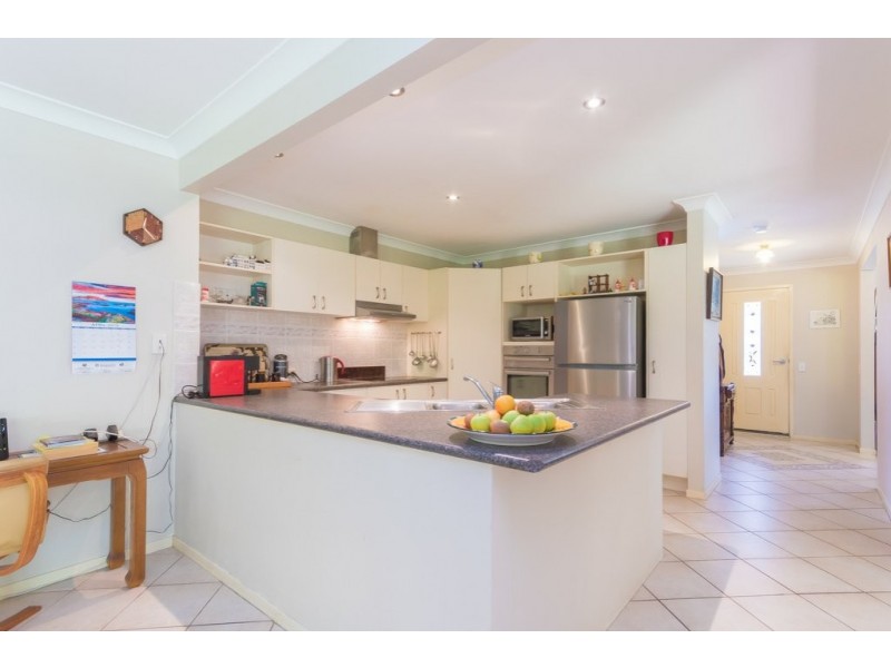 6 Eager Court, Petrie QLD 4502