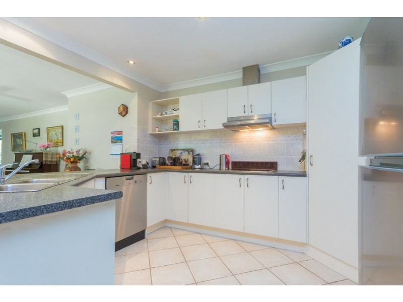 6 Eager Court, Petrie QLD 4502