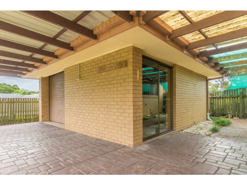 5 Macquarie Drive, Petrie QLD 4502