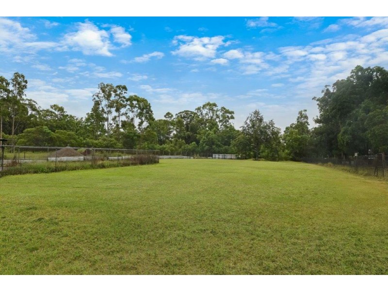 348 Samsonvale Road, Joyner QLD 4500