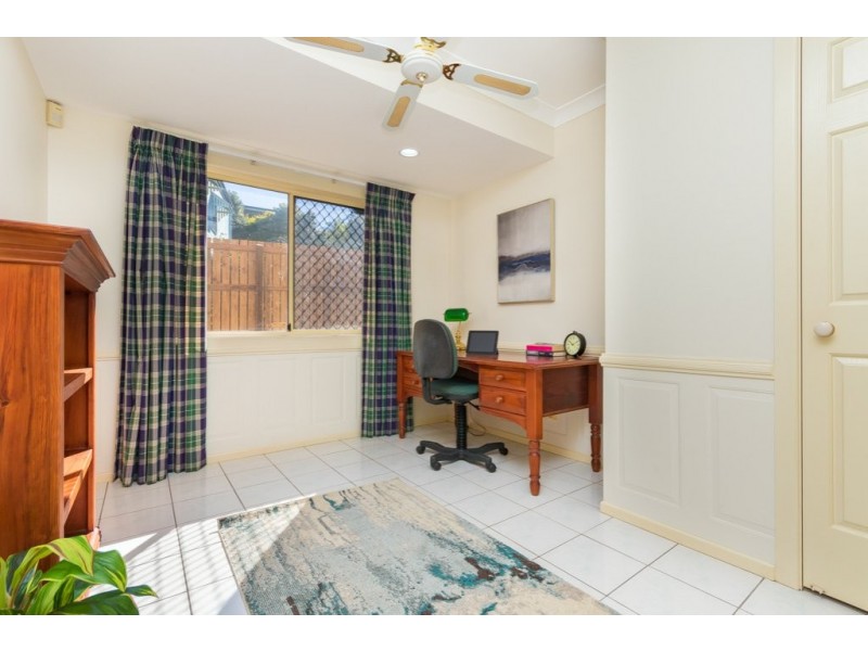 11 Markwell Court, Petrie QLD 4502