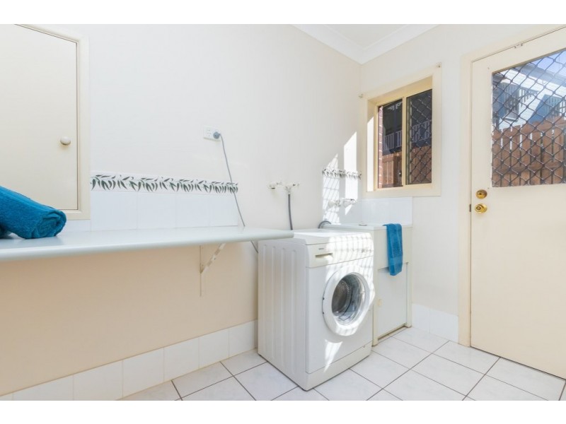 11 Markwell Court, Petrie QLD 4502