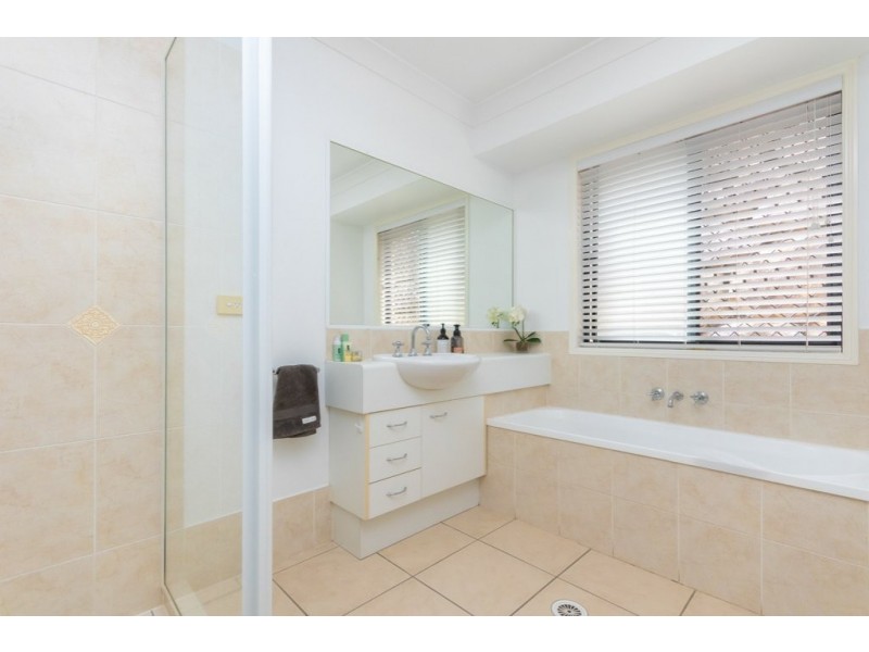 30 Ashford  Circuit, Petrie QLD 4502