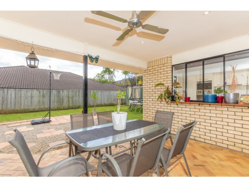 30 Ashford  Circuit, Petrie QLD 4502