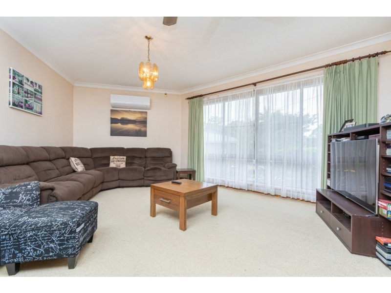 6 St Dominique Court, Petrie QLD 4502