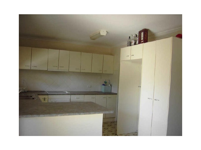 1 St Denis Court, Petrie QLD 4502