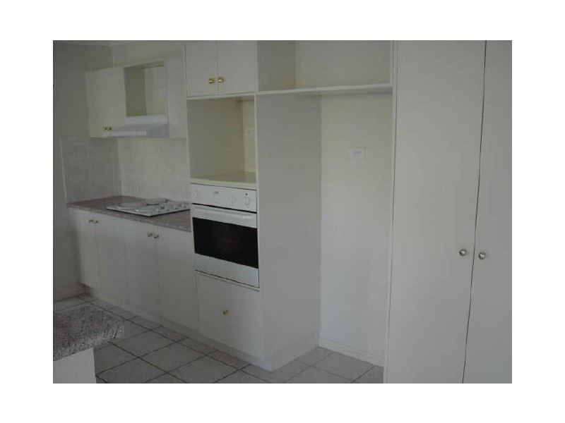 45 Kirri Avenue, Petrie QLD 4502