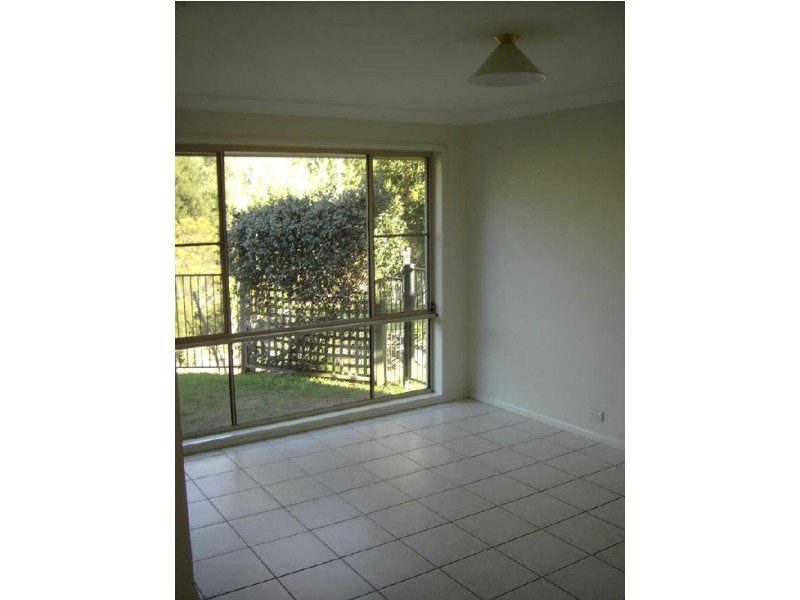 45 Kirri Avenue, Petrie QLD 4502