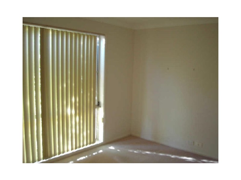 45 Kirri Avenue, Petrie QLD 4502