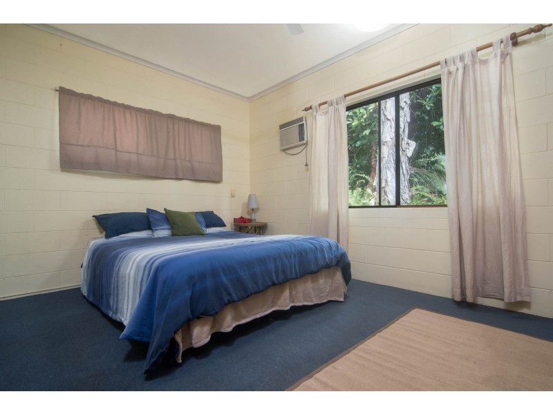 4 Sonata Close, Port Douglas QLD 4877