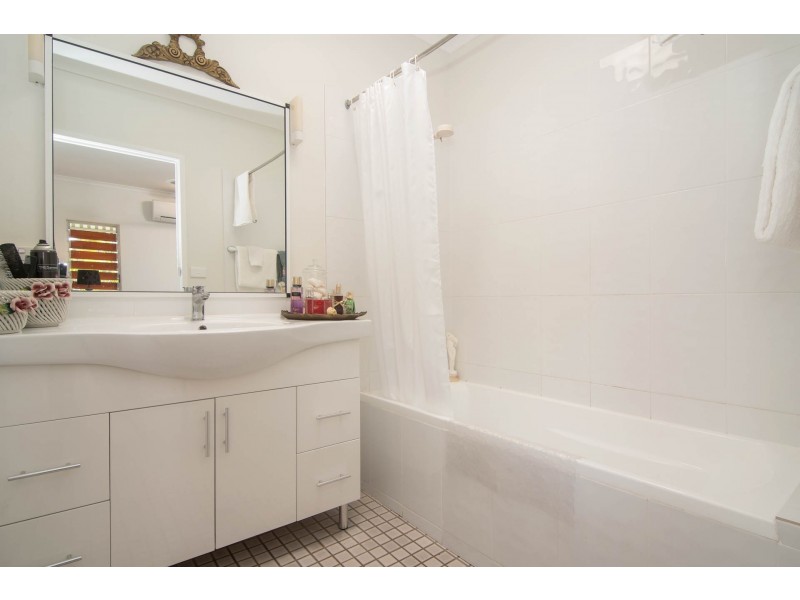 141 Davidson Street, Port Douglas QLD 4877