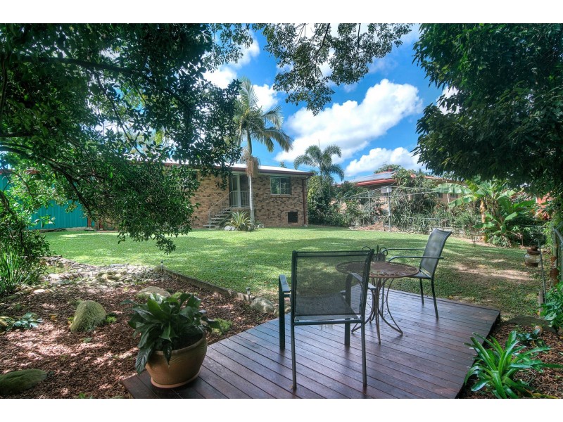 9 Wattle Street, Mossman QLD 4873