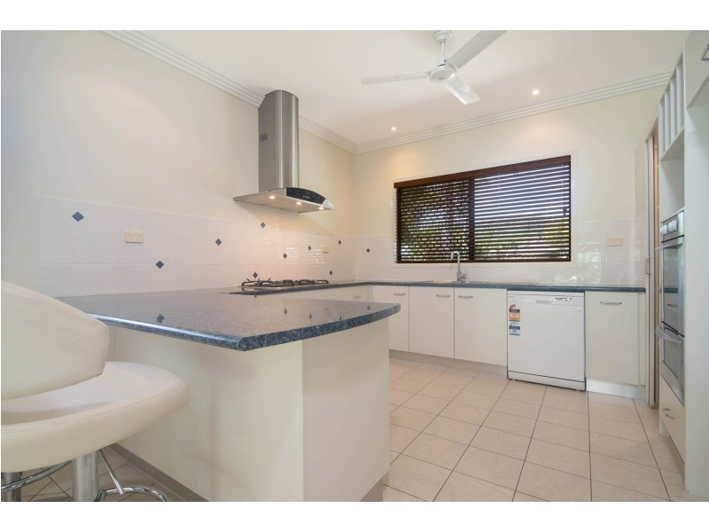 13 Forest Glen Road, Mossman QLD 4873