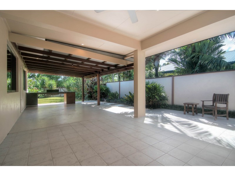 13 Forest Glen Road, Mossman QLD 4873