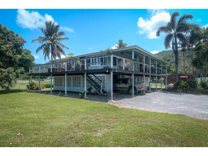 6613 Captain Cook Highway, Port Douglas QLD 4877