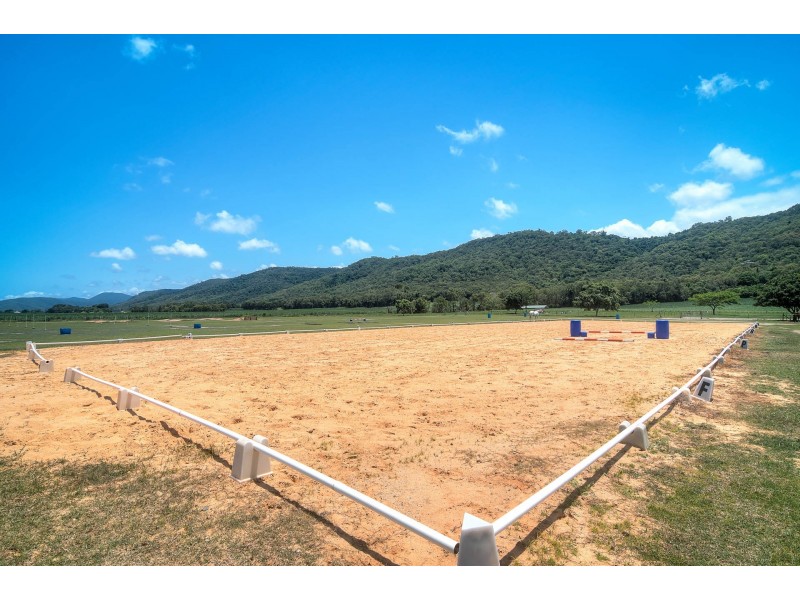 6613 Captain Cook Highway, Port Douglas QLD 4877