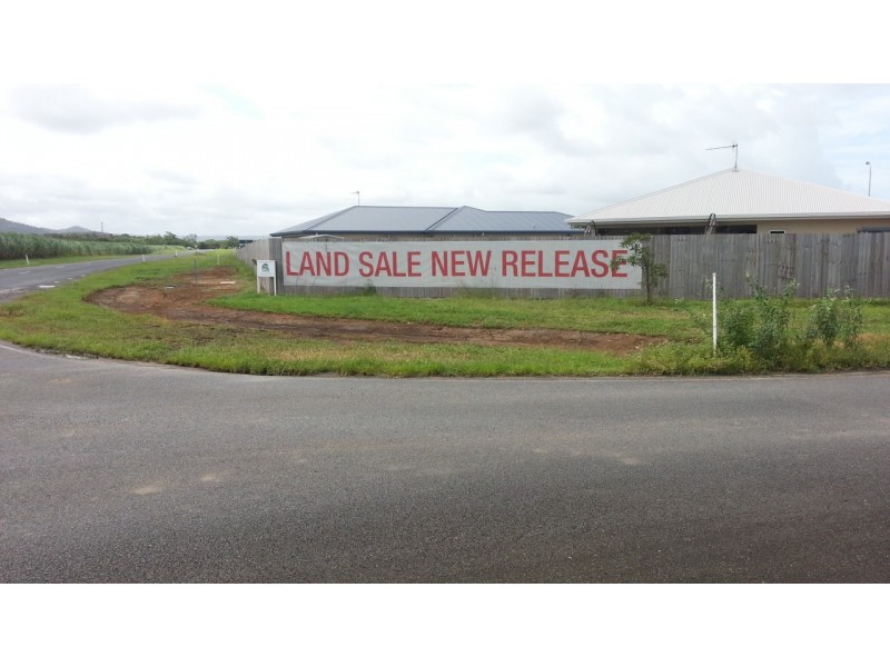 Cooya Beach QLD 4873