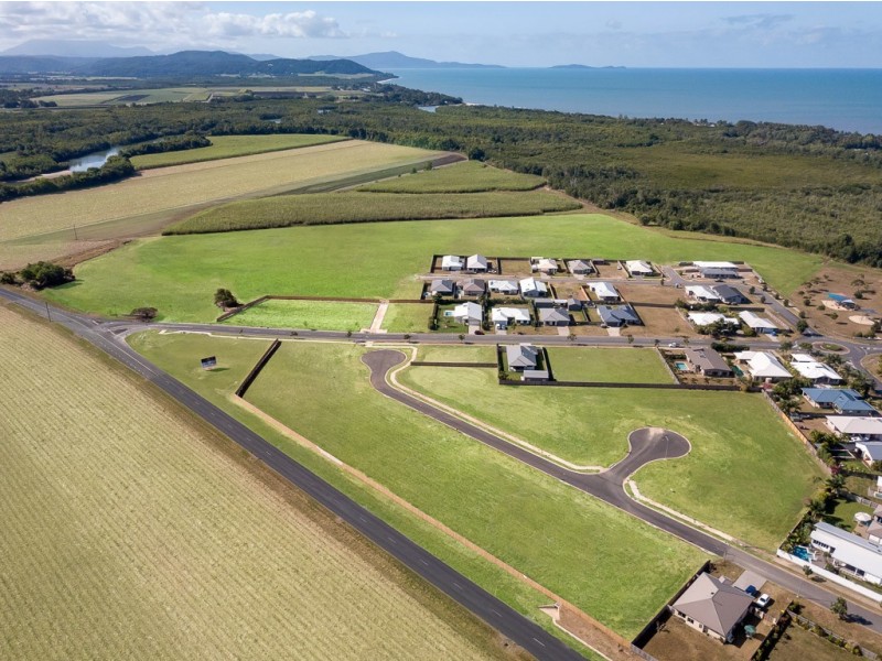 Cooya Beach QLD 4873