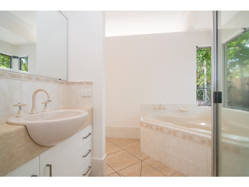 1 Ulysses Avenue, Port Douglas QLD 4877