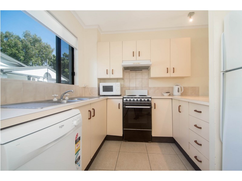 16 Tropical Reef/10 Davidson Street, Port Douglas QLD 4877