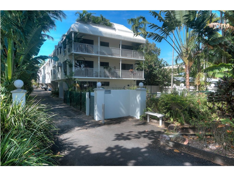 16 Tropical Reef/10 Davidson Street, Port Douglas QLD 4877