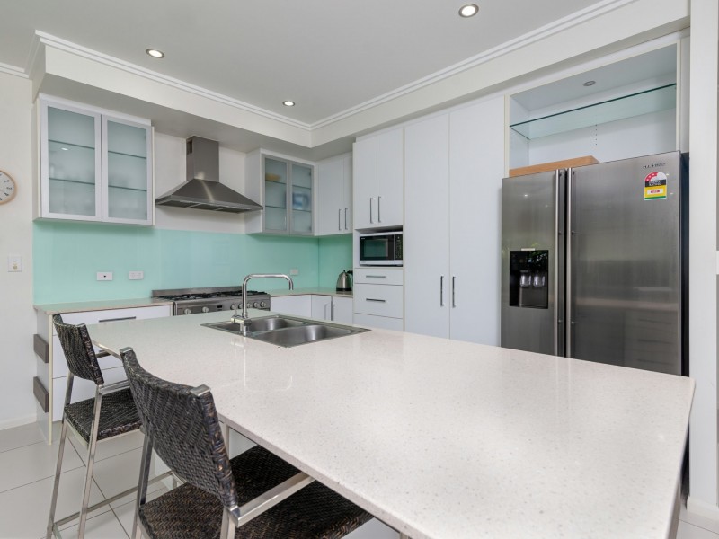 14 Cascade Drive, Port Douglas QLD 4877