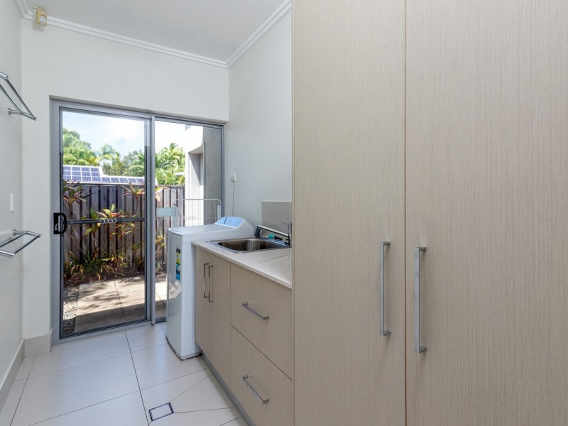 14 Cascade Drive, Port Douglas QLD 4877