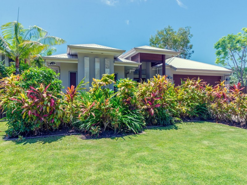 14 Cascade Drive, Port Douglas QLD 4877