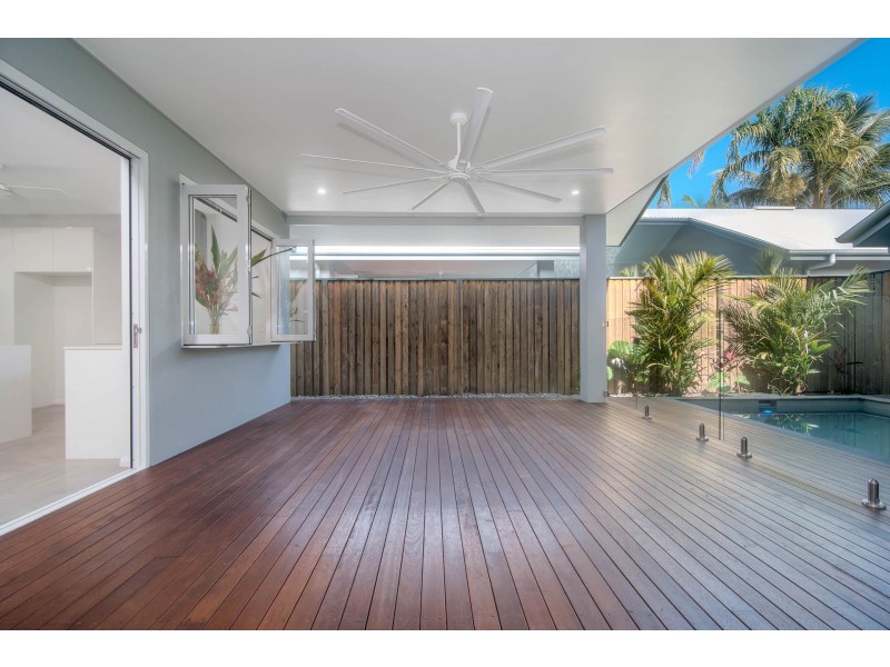 6A Mudlo Street, Port Douglas QLD 4877