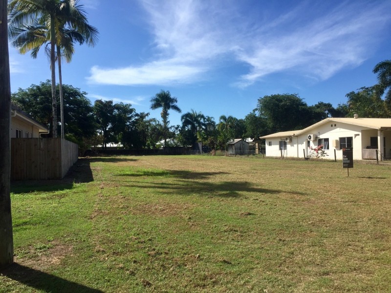 11 Melaleuca Drive, Cooya Beach QLD 4873