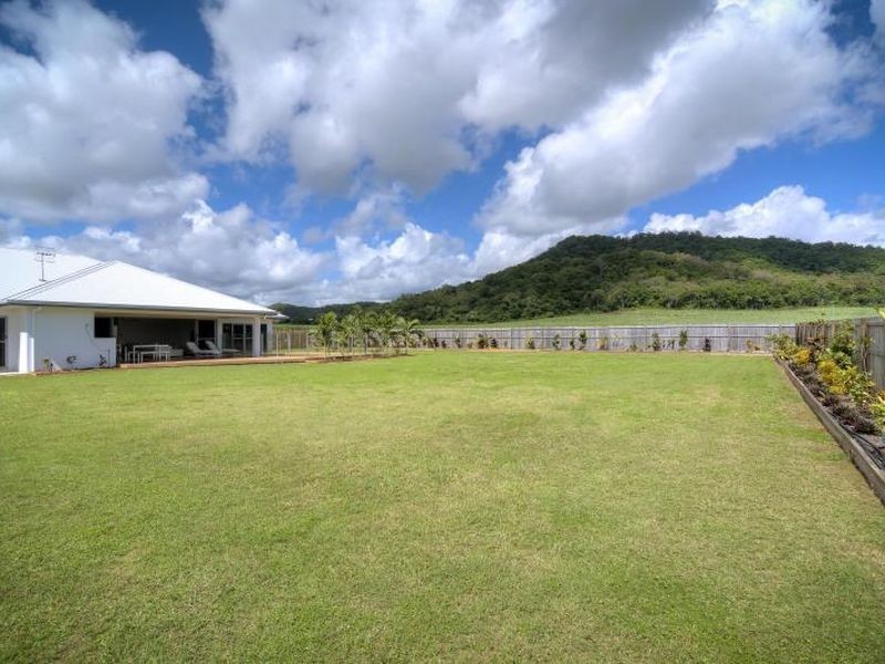 28 Julaji Close, Cooya Beach QLD 4873