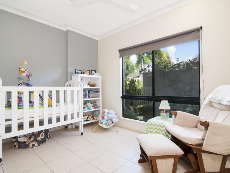 8 Sanderling Close, Port Douglas QLD 4877