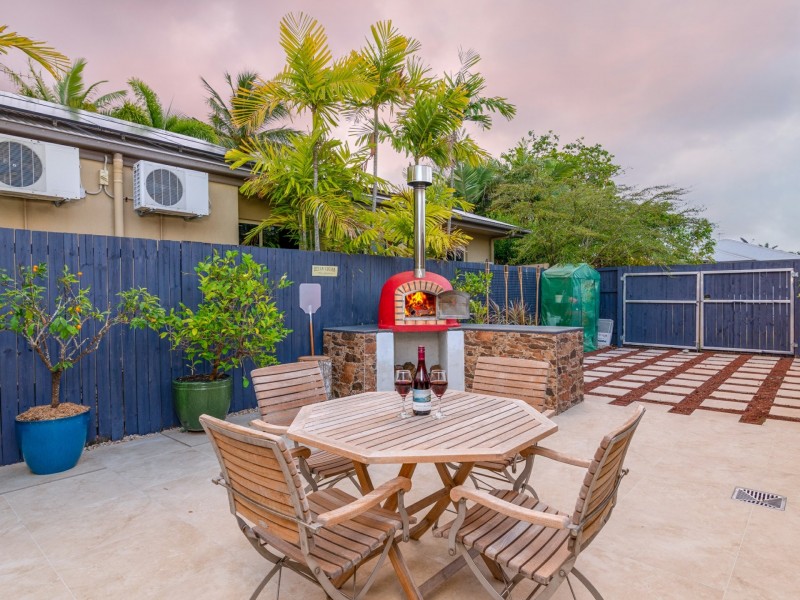 4 Shearwater Street, Port Douglas QLD 4877