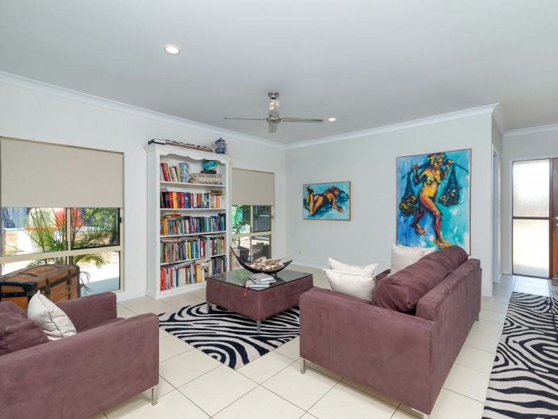 4 Shearwater Street, Port Douglas QLD 4877