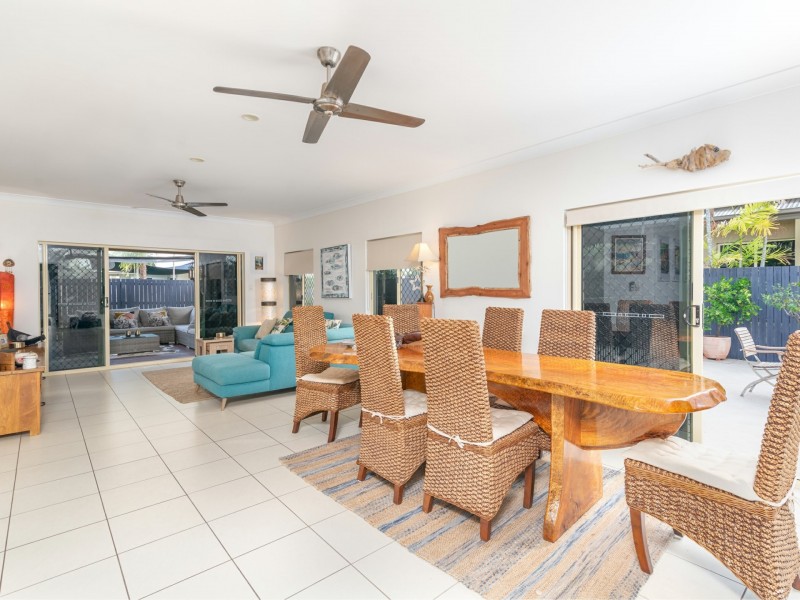 4 Shearwater Street, Port Douglas QLD 4877