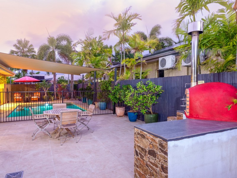 4 Shearwater Street, Port Douglas QLD 4877