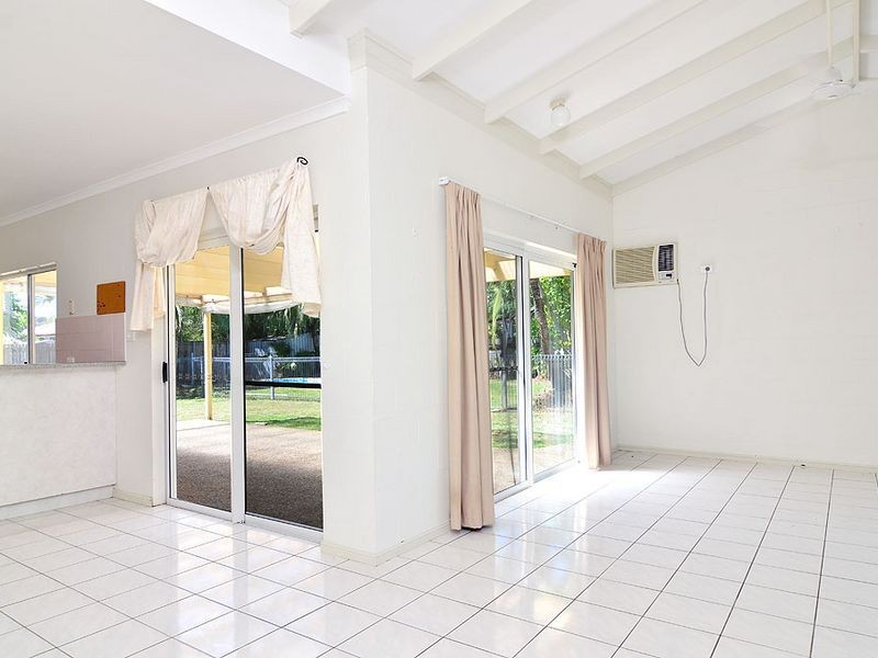 9 Agincourt Street, Port Douglas QLD 4877