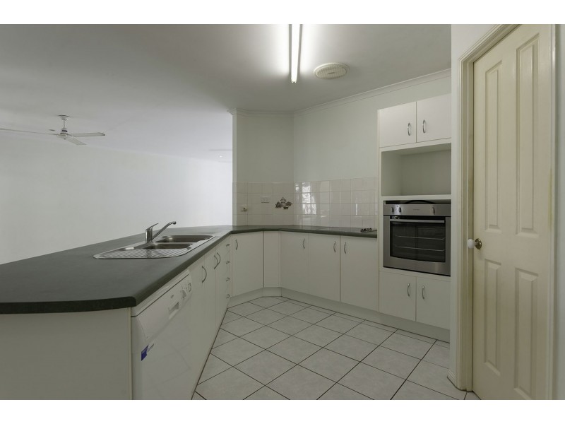 16 Albatross Close, Cooya Beach QLD 4873