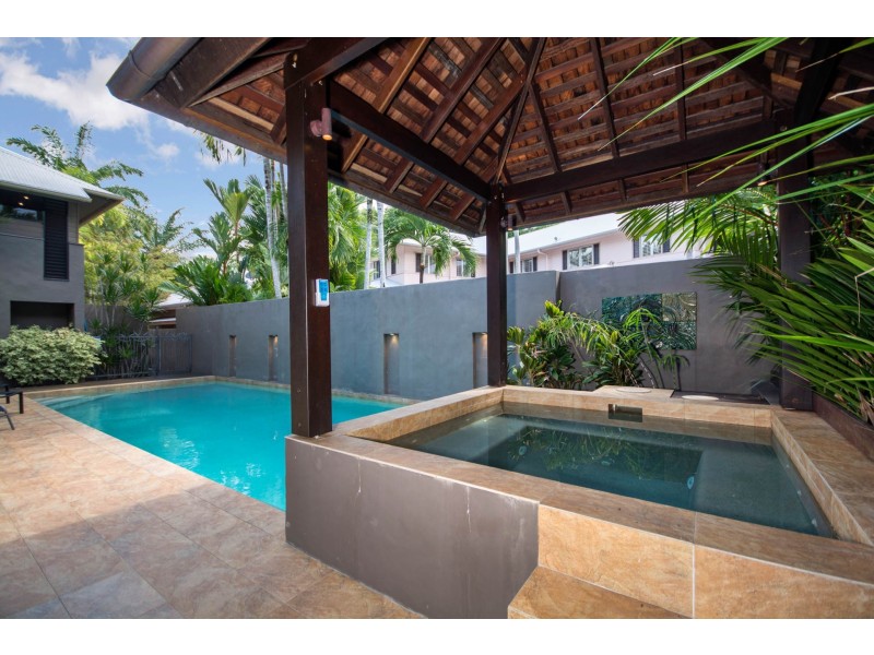 35 Beachfront Mirage, Port Douglas QLD 4877