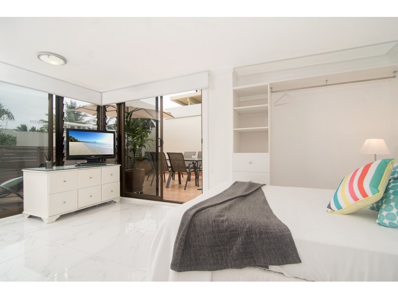 15 Tropical Reef/10 Davidson Street, Port Douglas QLD 4877