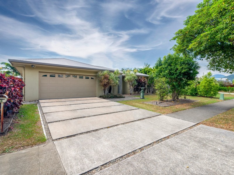 8 Milman Drive, Craiglie QLD 4877