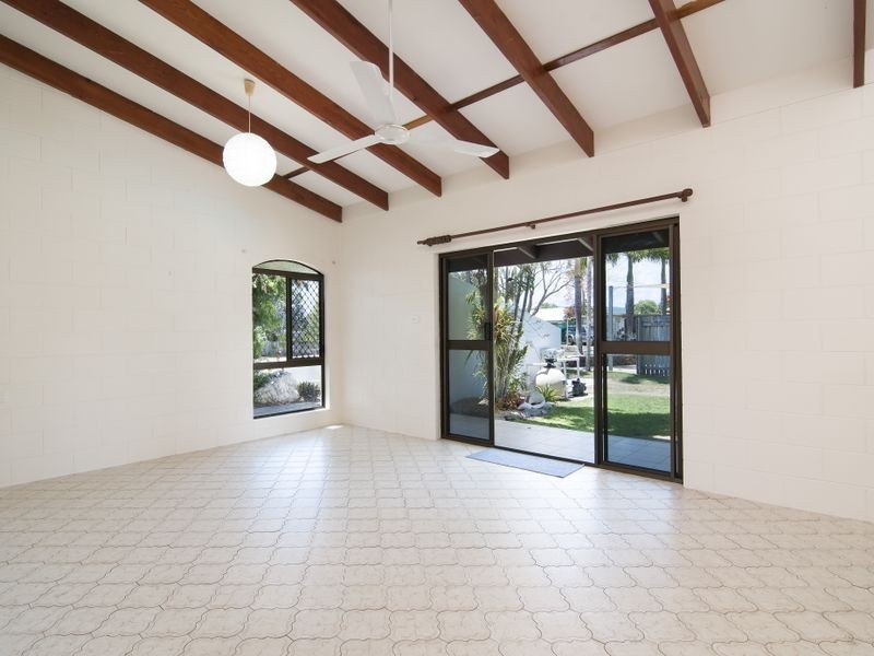 13 Jacaranda Close, Cooya Beach QLD 4873